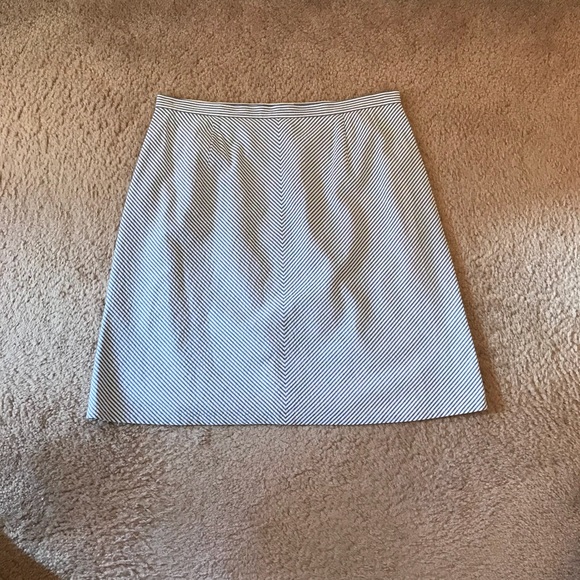 Brooks Brothers Dresses & Skirts - Brooks Brothers 346 seersucker skirt